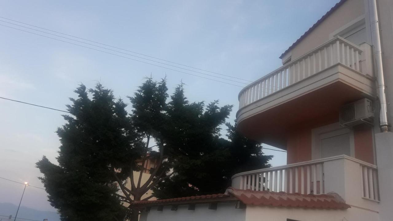 Ferienwohnung El Sol Néa Péramos Exterior foto